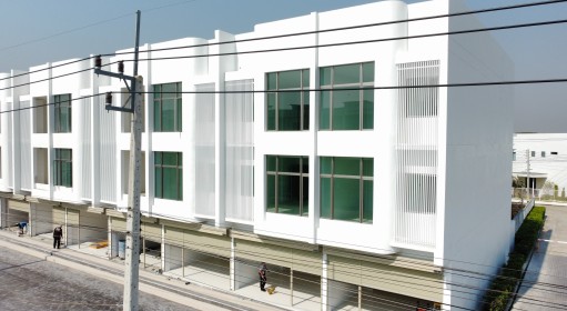 ตรวจอาคารพาณิชย์ 3 ชั้น นครสวรรค์