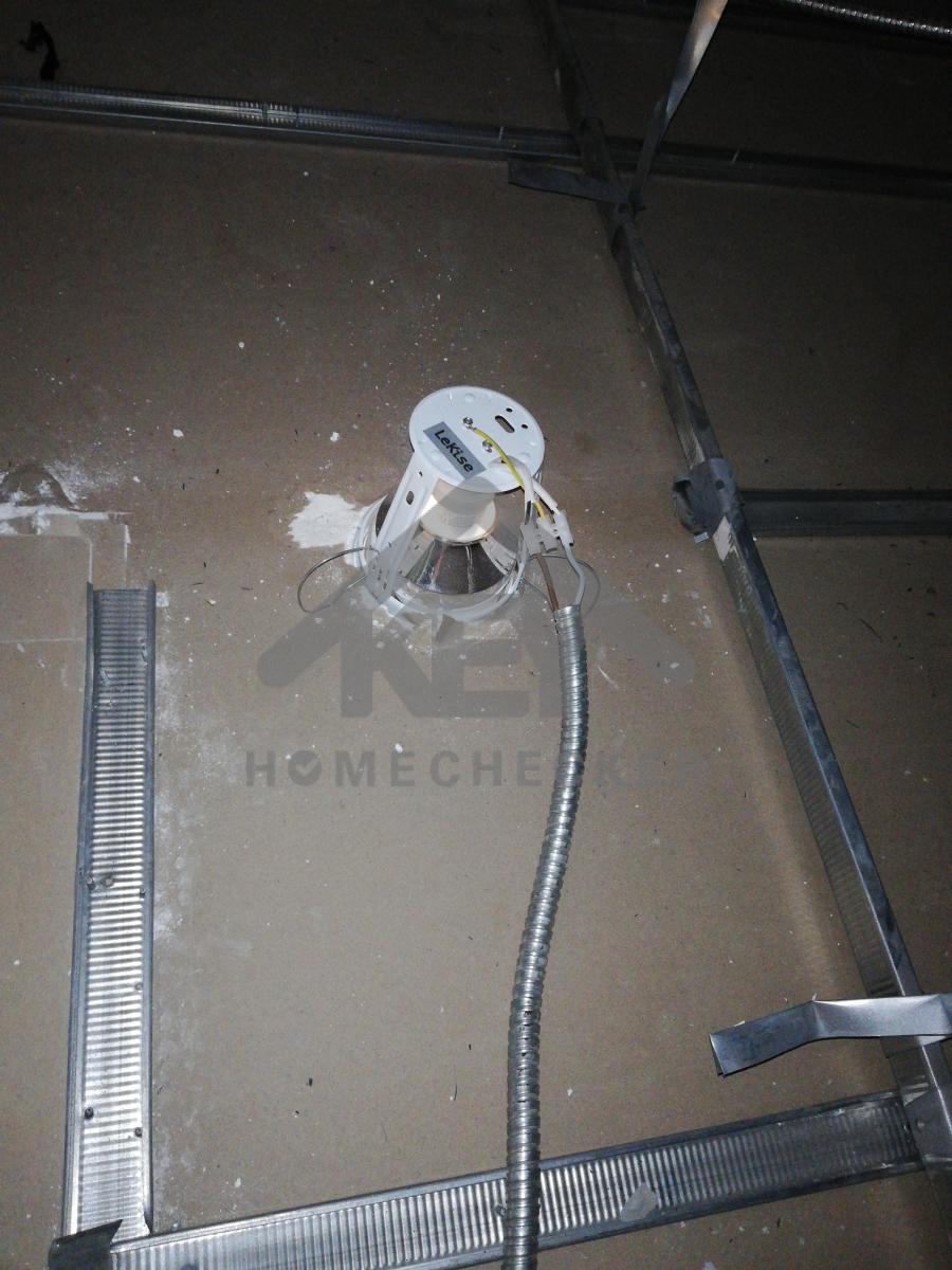 งานตรวจสอบหลังคา