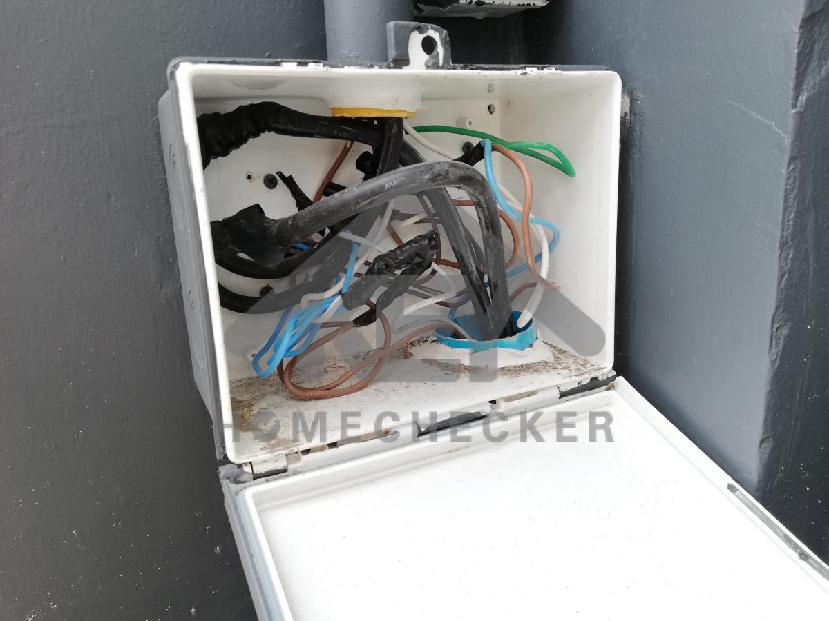 งานไฟฟ้าและระบบความปลอดภัย