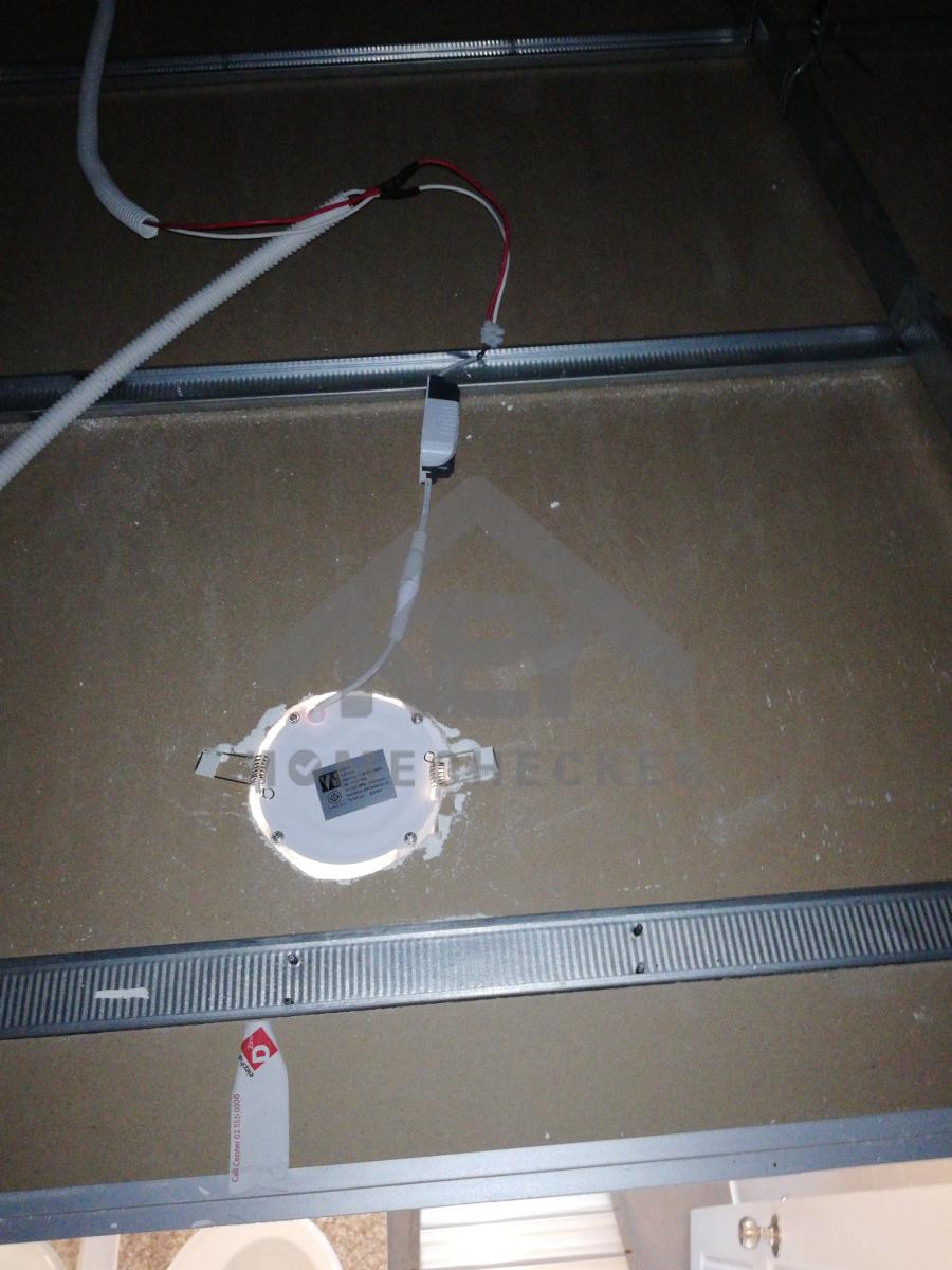 งานตรวจสอบหลังคา