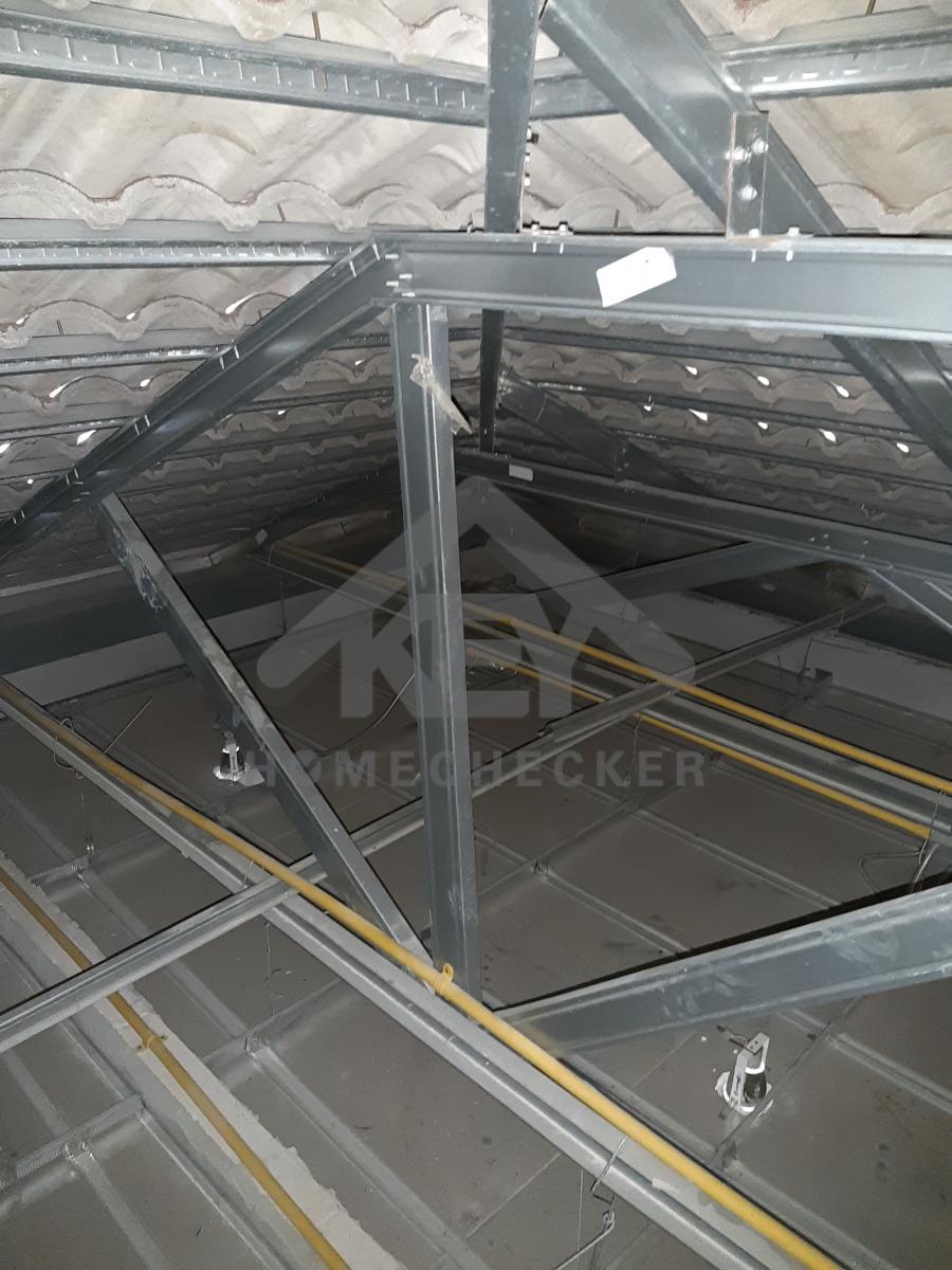 งานตรวจสอบหลังคา