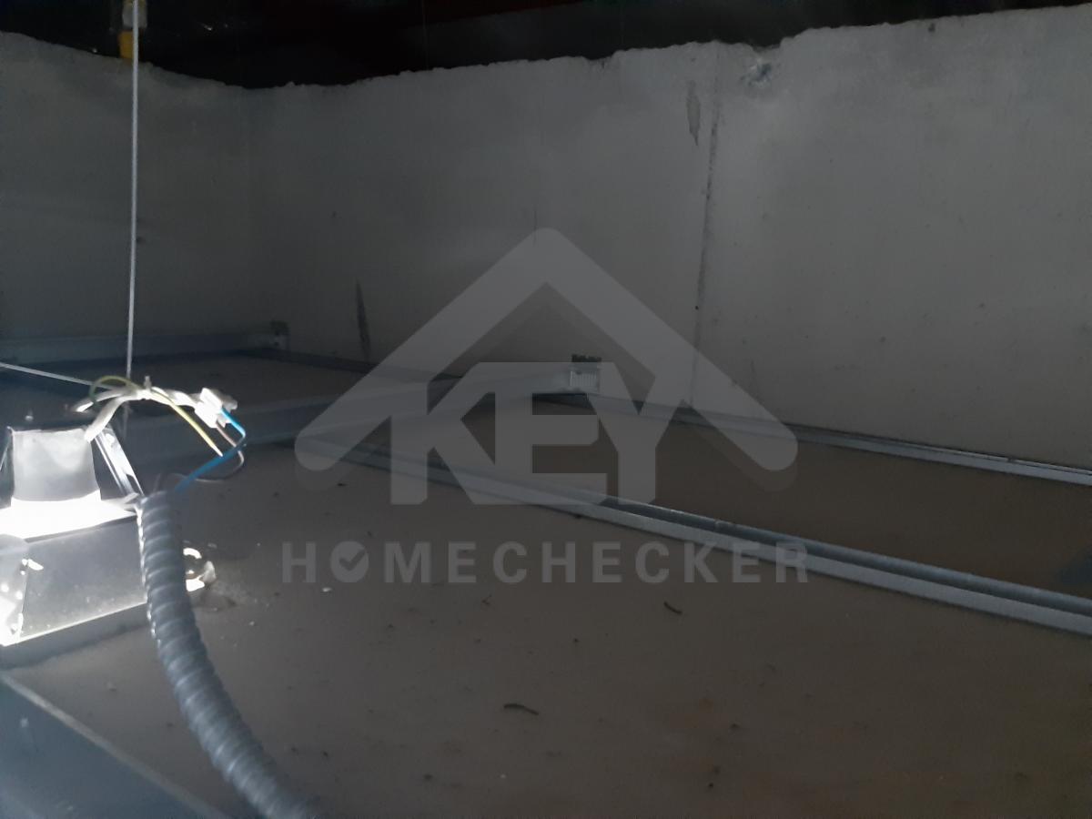 งานตรวจสอบหลังคา