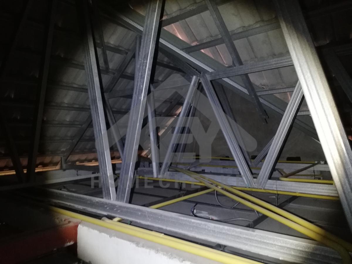 งานตรวจสอบหลังคา