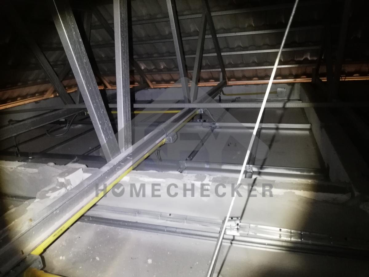 งานตรวจสอบหลังคา