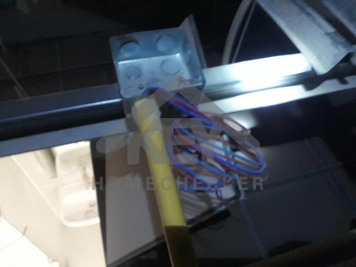 งานตรวจสอบหลังคา