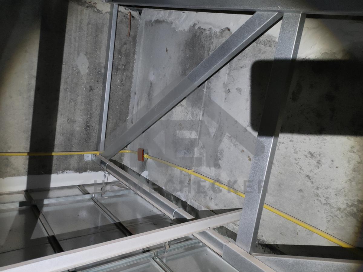 งานตรวจสอบหลังคา