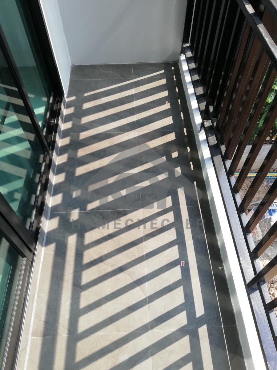 งานชั้นลอย