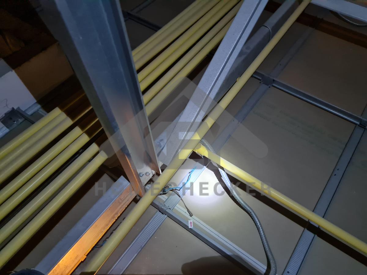 งานตรวจสอบหลังคา