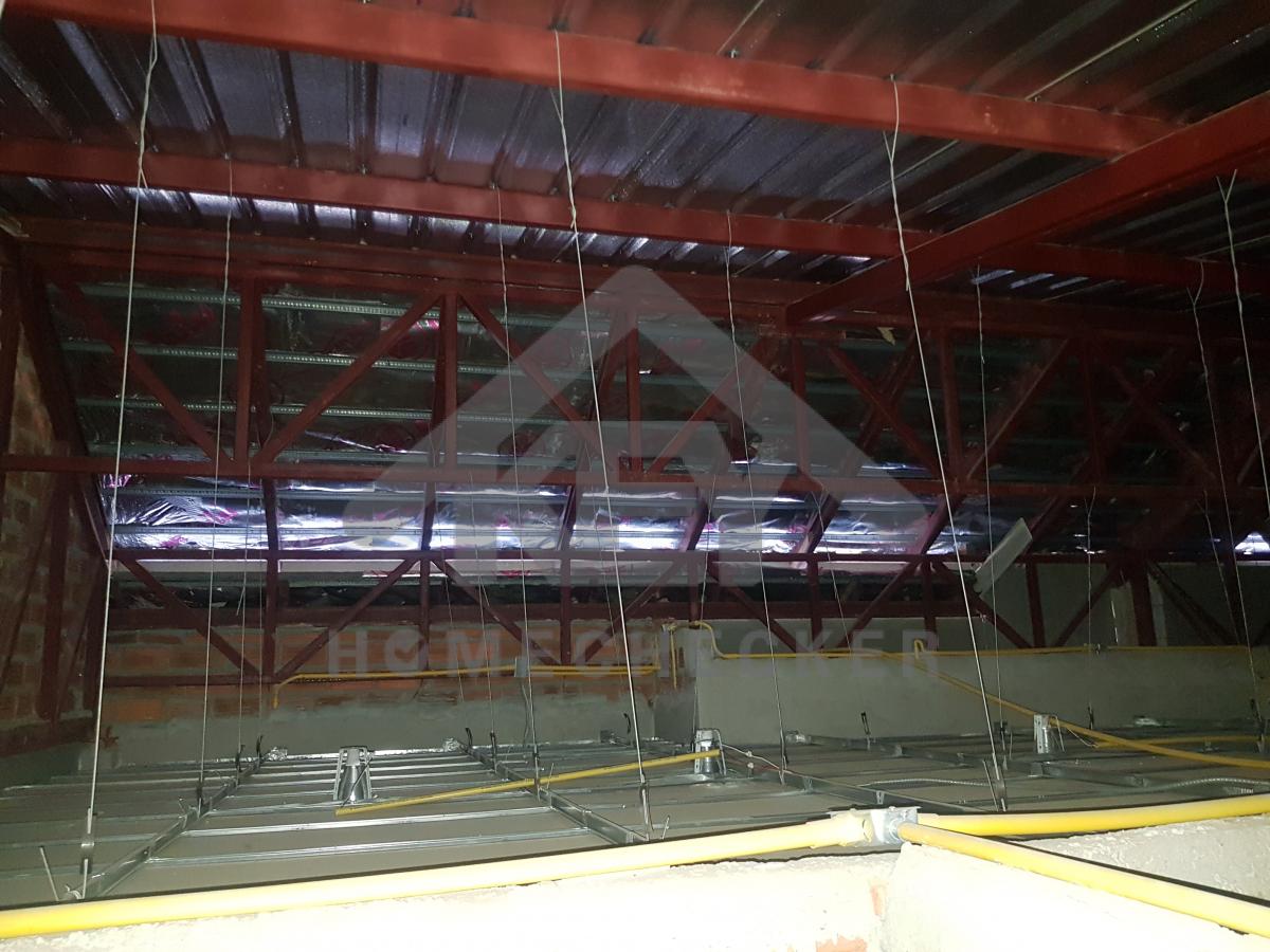 งานตรวจสอบหลังคา