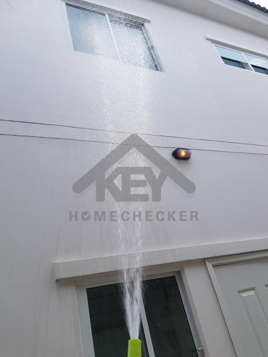 งานเทสน้ำ ประตูหน้าต่าง