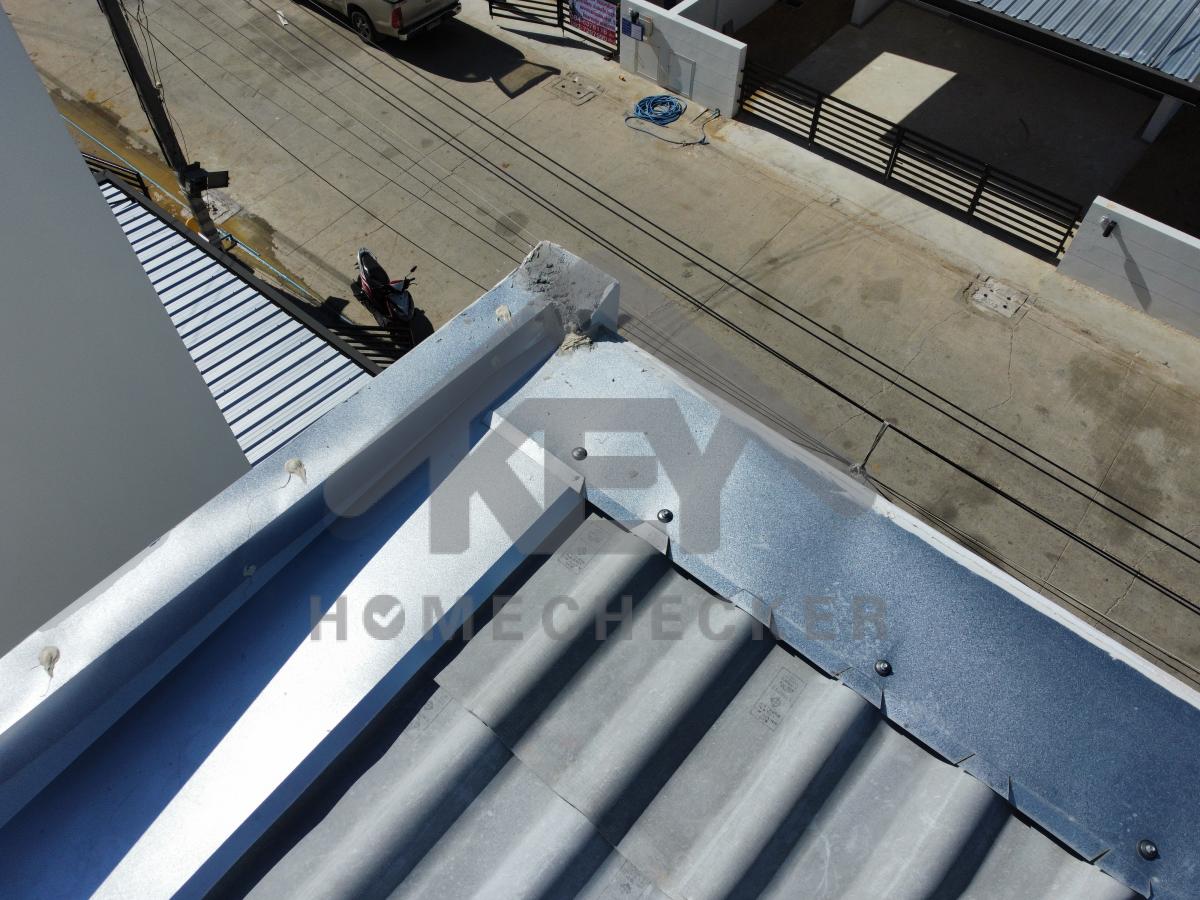 งานตรวจสอบหลังคา