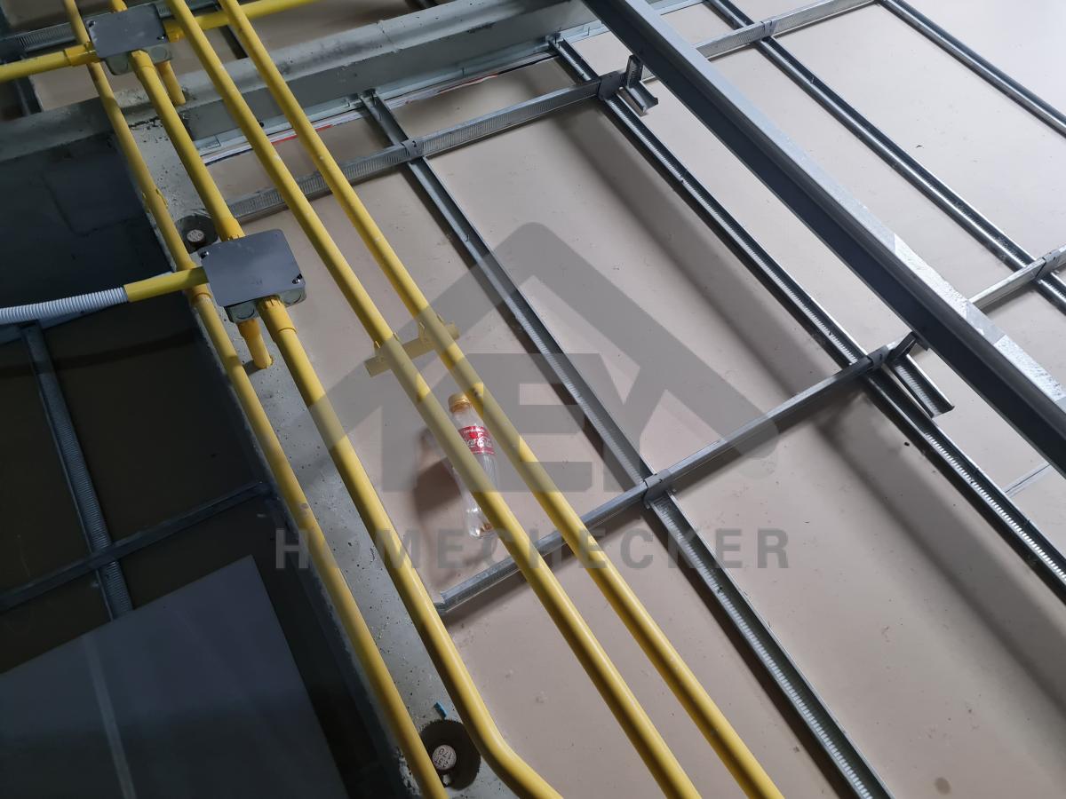 งานตรวจสอบหลังคา