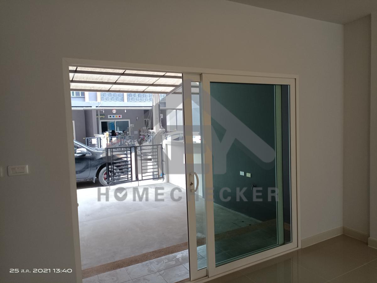 งานห้องโถง ห้องนั่งเล่น