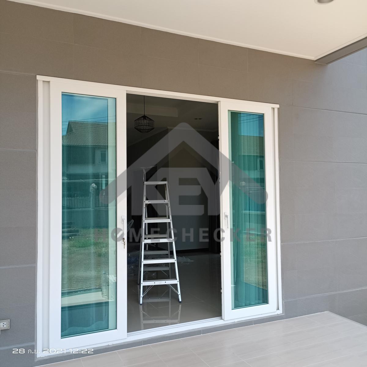 งานห้องโถง ห้องนั่งเล่น