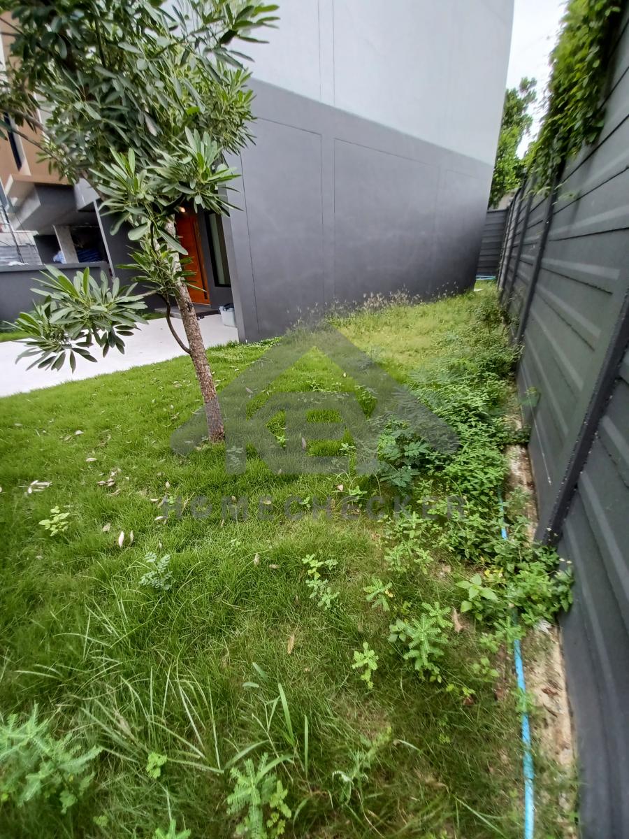 งานภูมิทัศน์และพื้นที่ภายนอกบ้าน