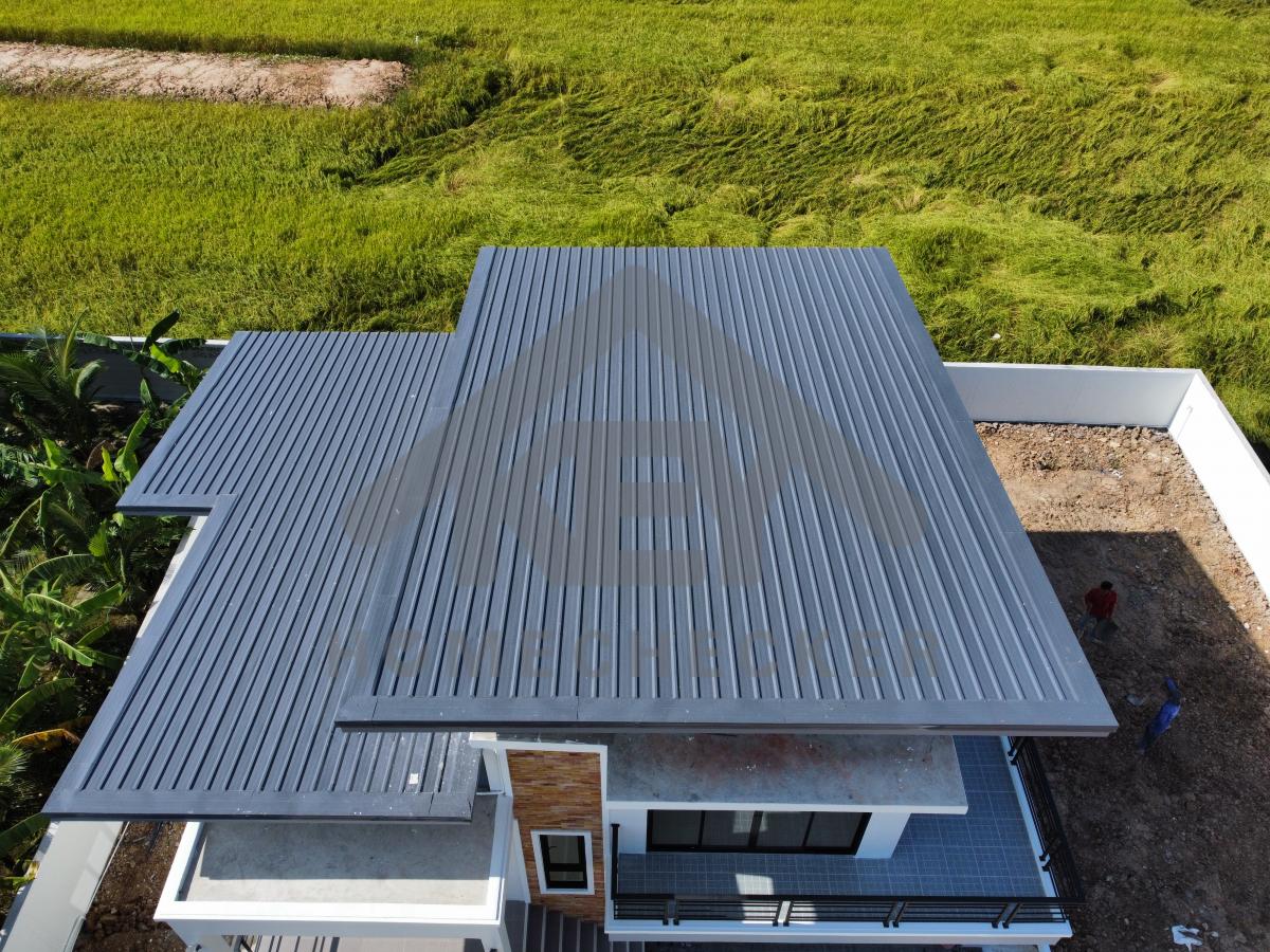 งานตรวจสอบหลังคา