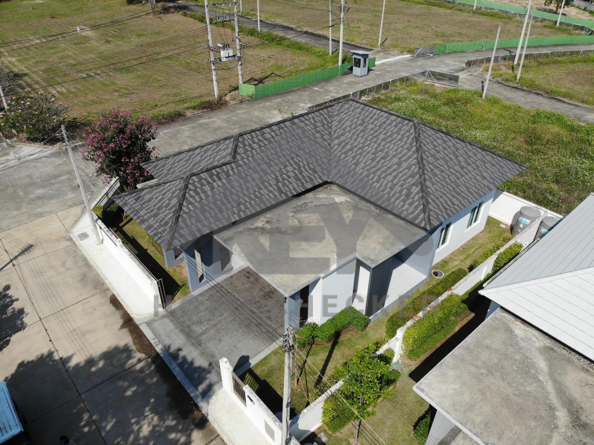 งานตรวจสอบหลังคา