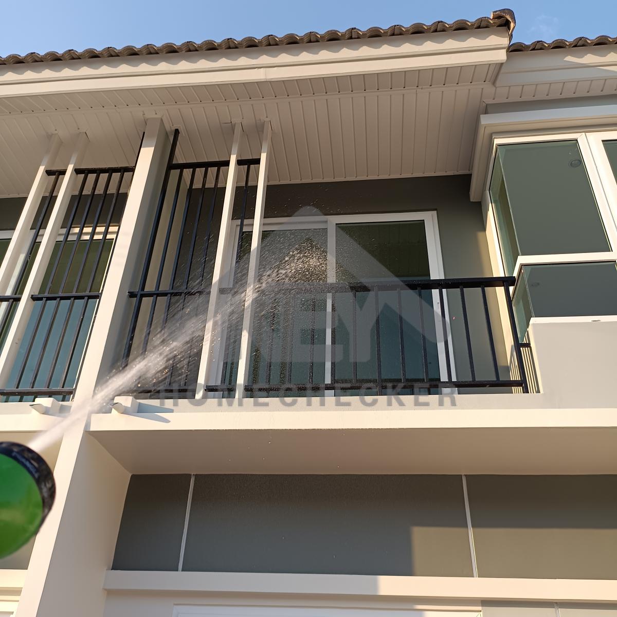 งานเทสน้ำ ประตูหน้าต่าง