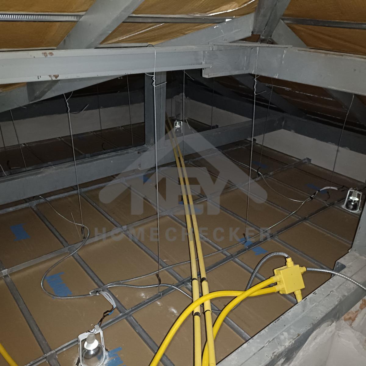 งานตรวจสอบหลังคา