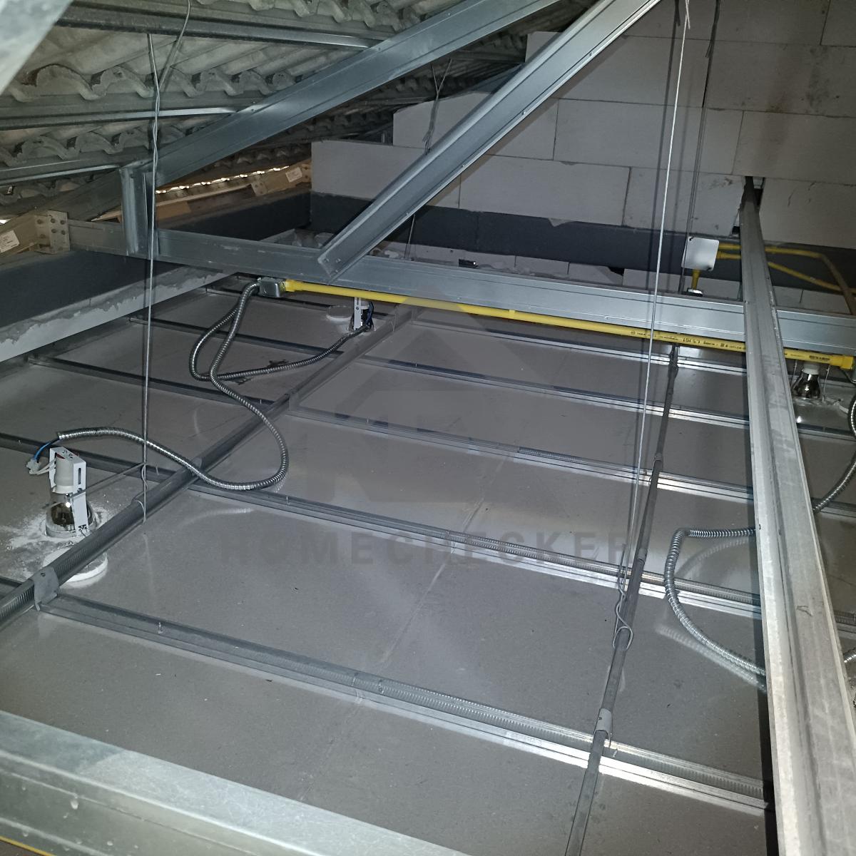 งานตรวจสอบหลังคา