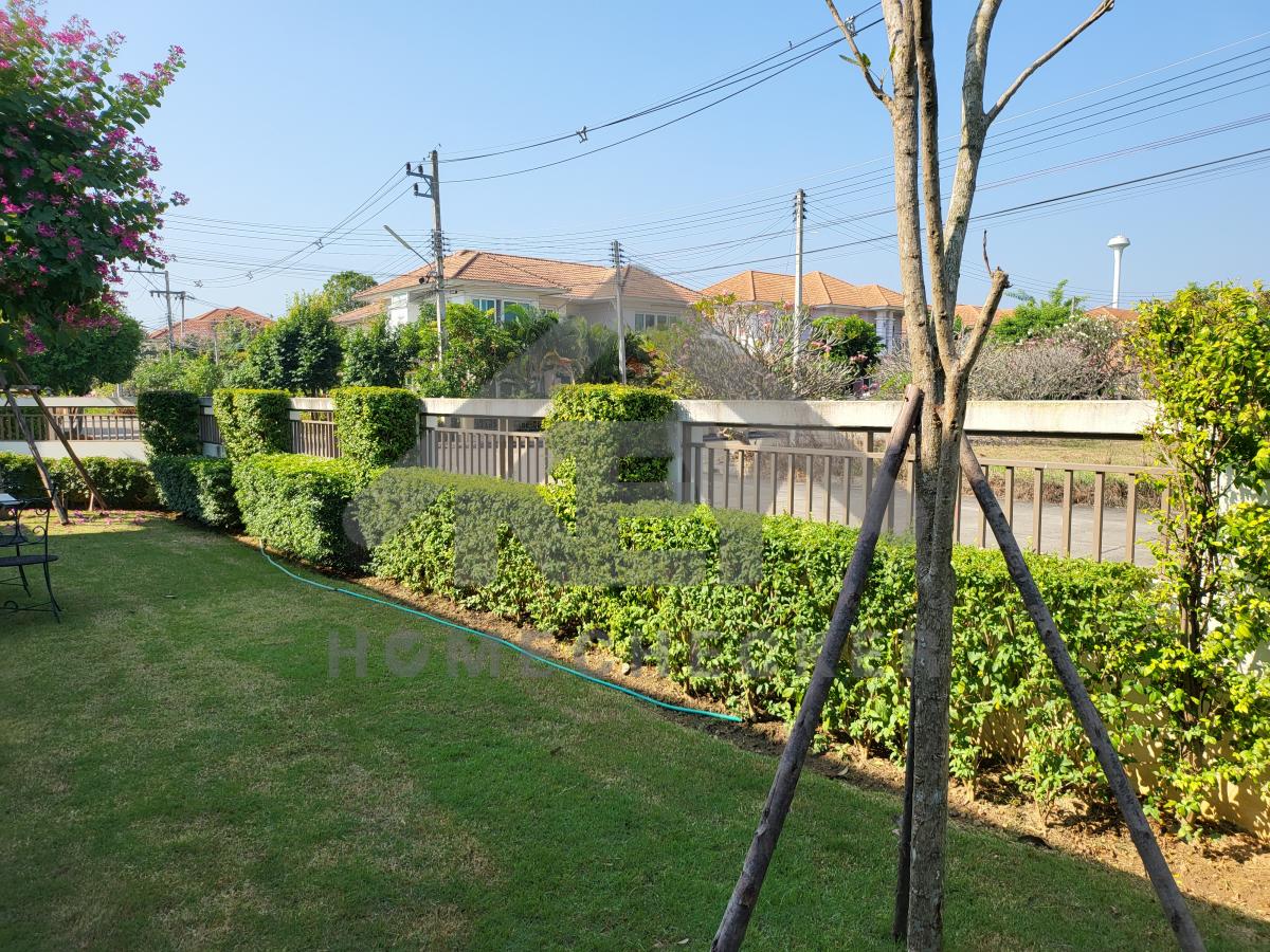 งานภูมิทัศน์และพื้นที่ภายนอกบ้าน