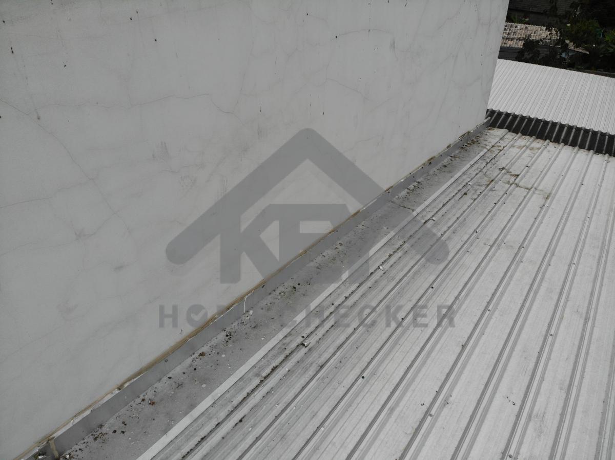 งานตรวจสอบหลังคา