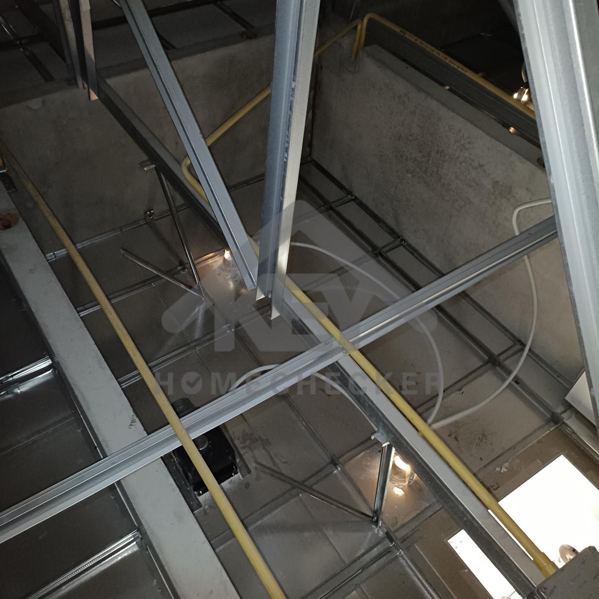 งานตรวจสอบหลังคา