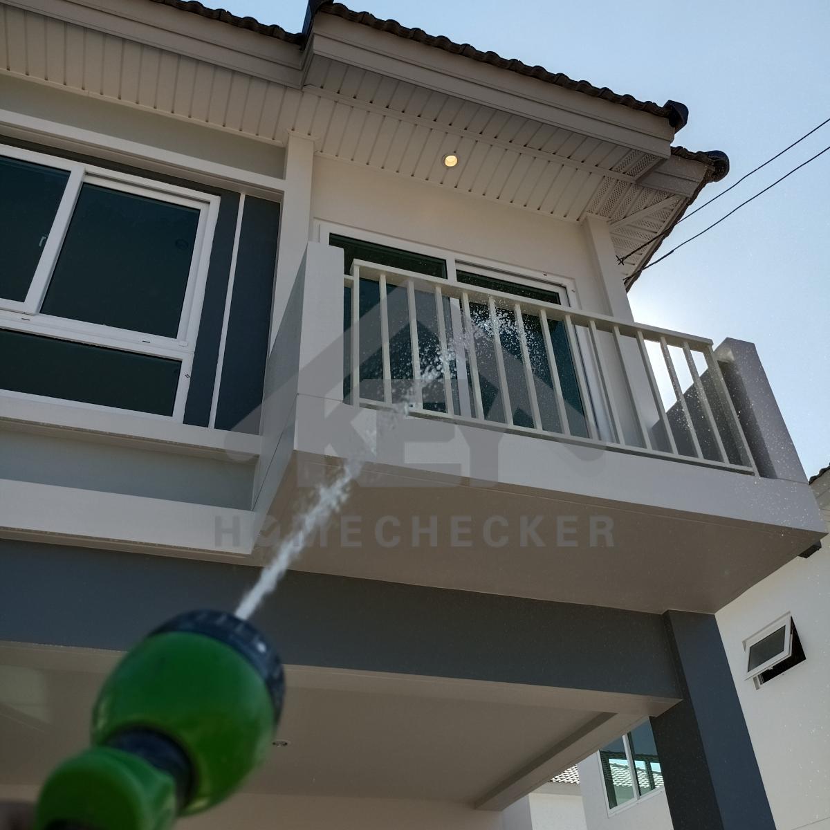 งานเทสน้ำ ประตูหน้าต่าง