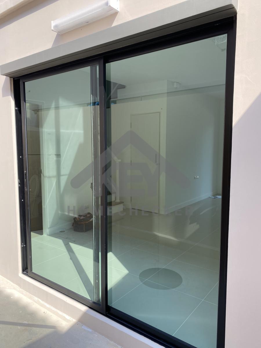 งานห้องโถง ห้องนั่งเล่น