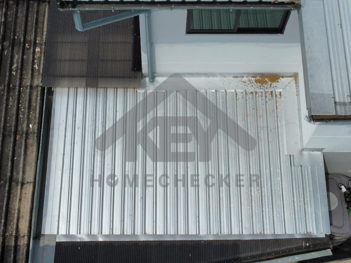 งานตรวจสอบหลังคา