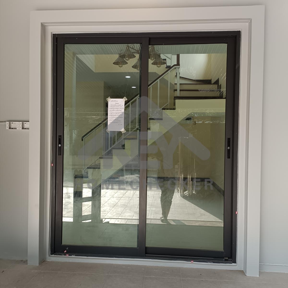 งานห้องโถง ห้องนั่งเล่น