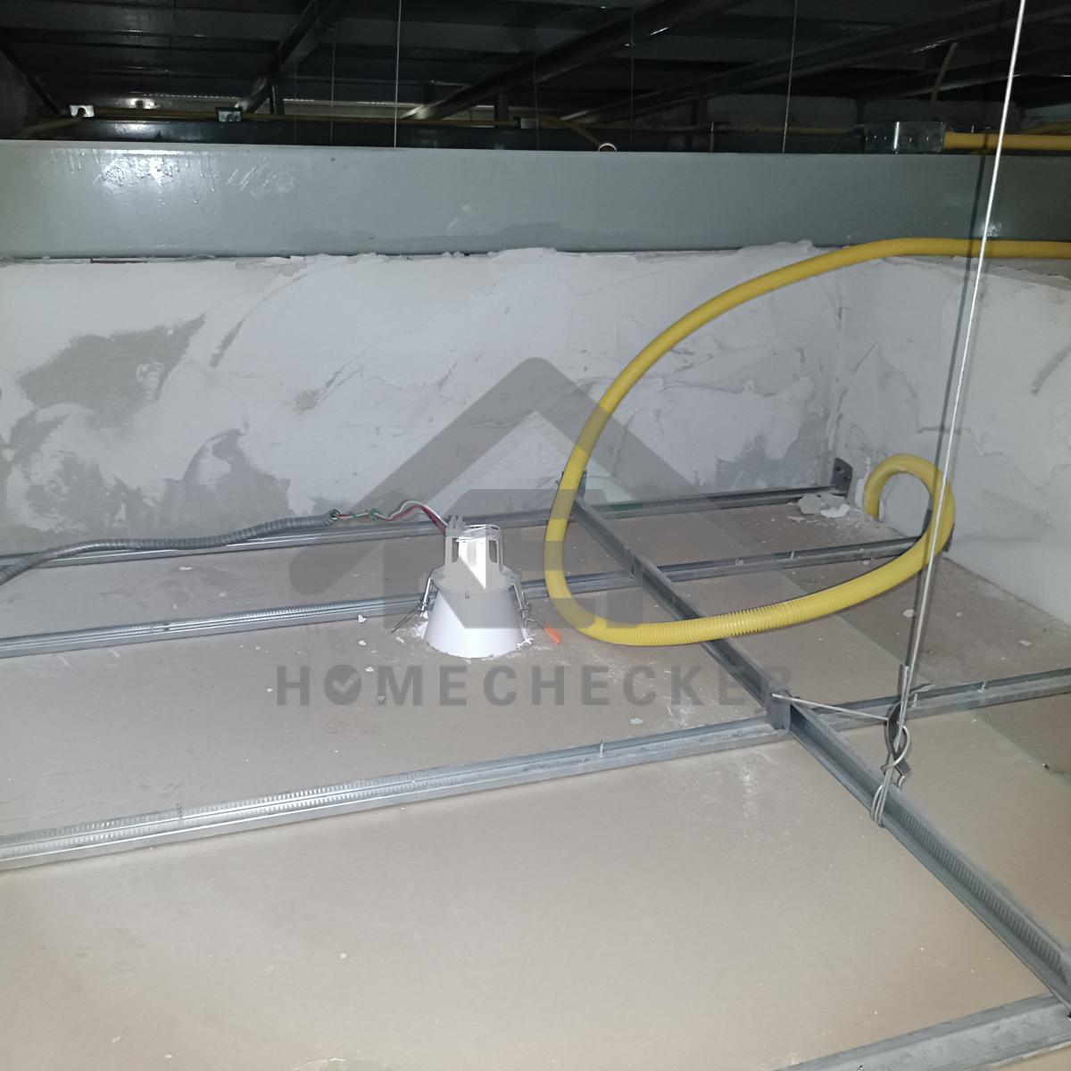 งานตรวจสอบหลังคา