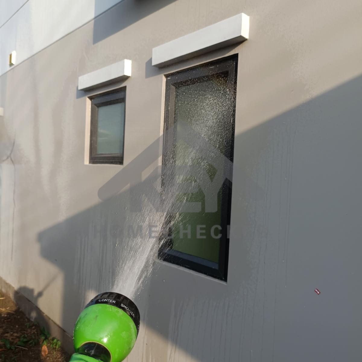 งานเทสน้ำ ประตูหน้าต่าง