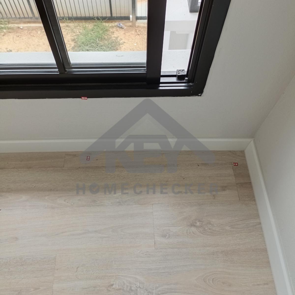 งานชั้นลอย