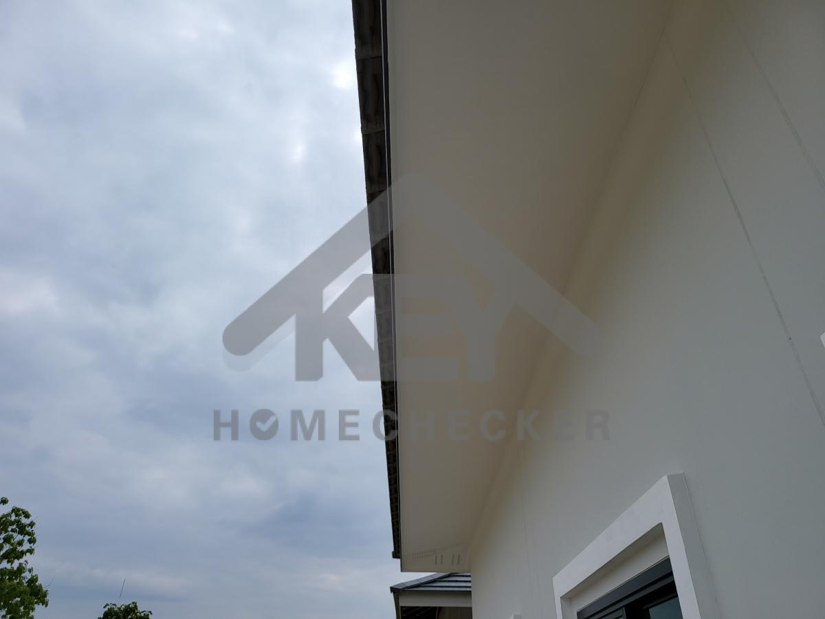 งานฝ้าชายคาและโครงฝ้า