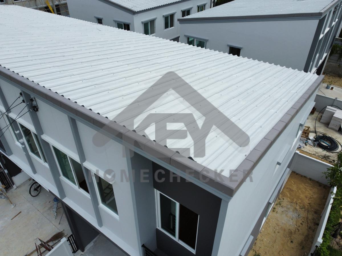 งานตรวจสอบหลังคา