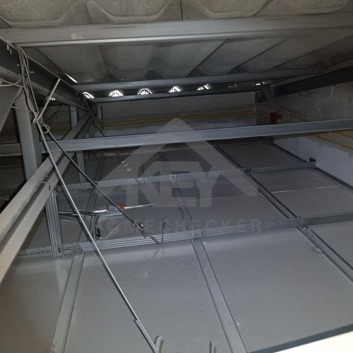 งานตรวจสอบหลังคา