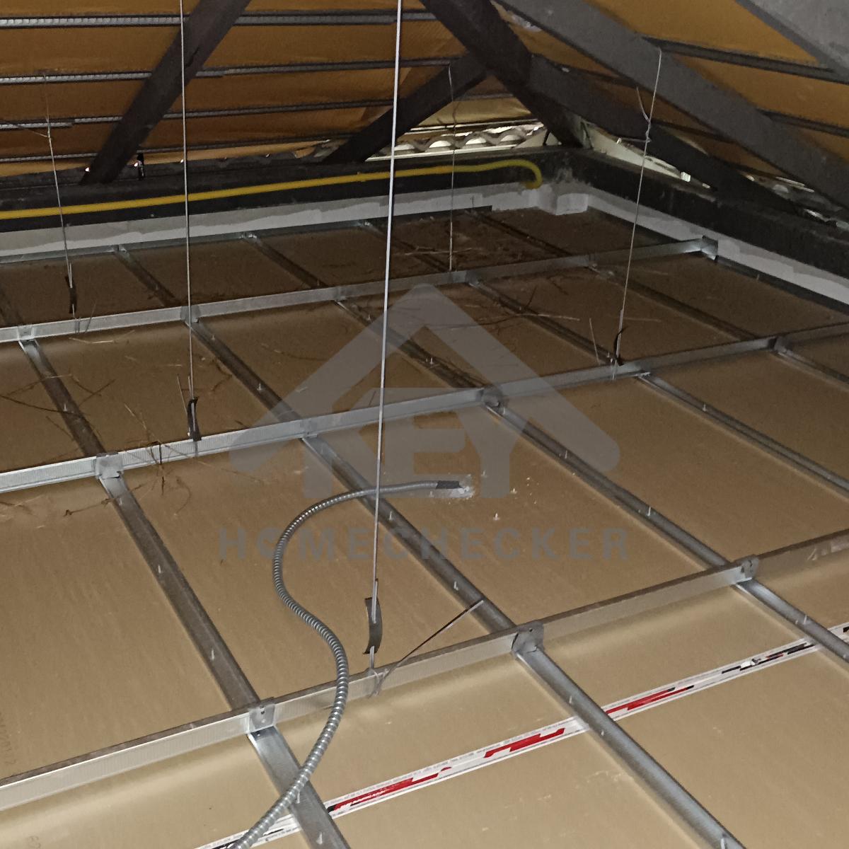 งานตรวจสอบหลังคา