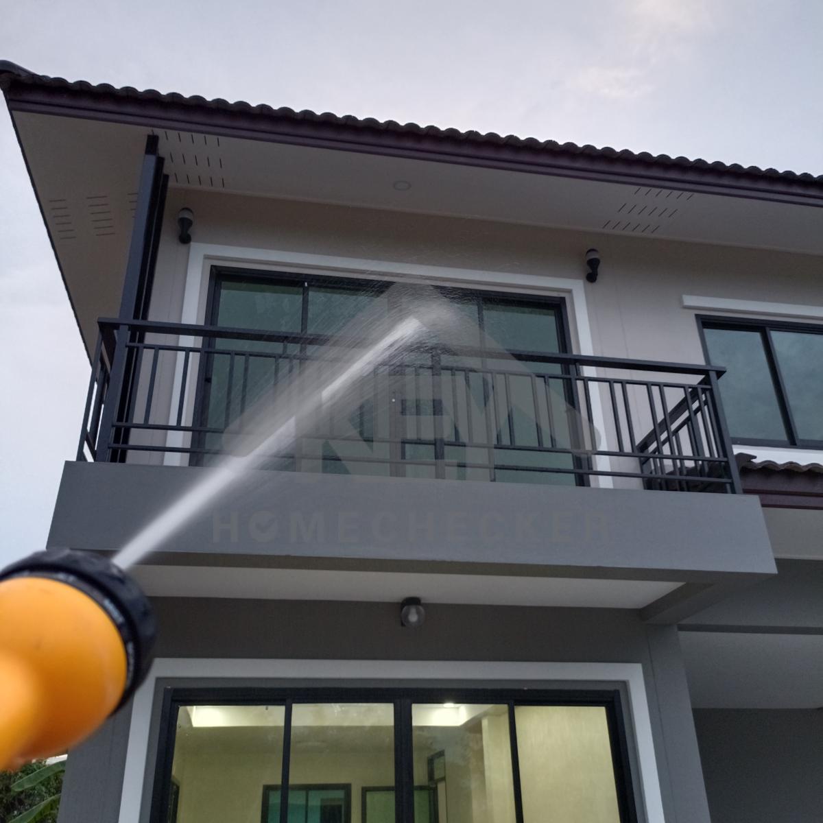 งานเทสน้ำ ประตูหน้าต่าง