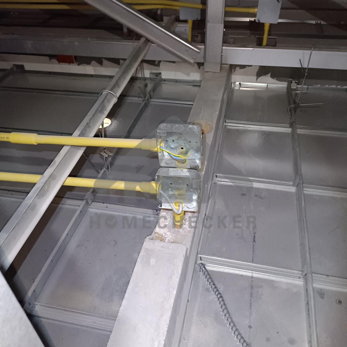 งานตรวจสอบหลังคา