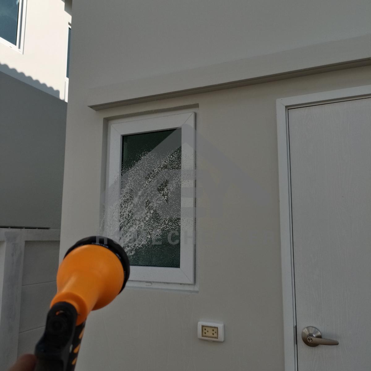 งานเทสน้ำ ประตูหน้าต่าง