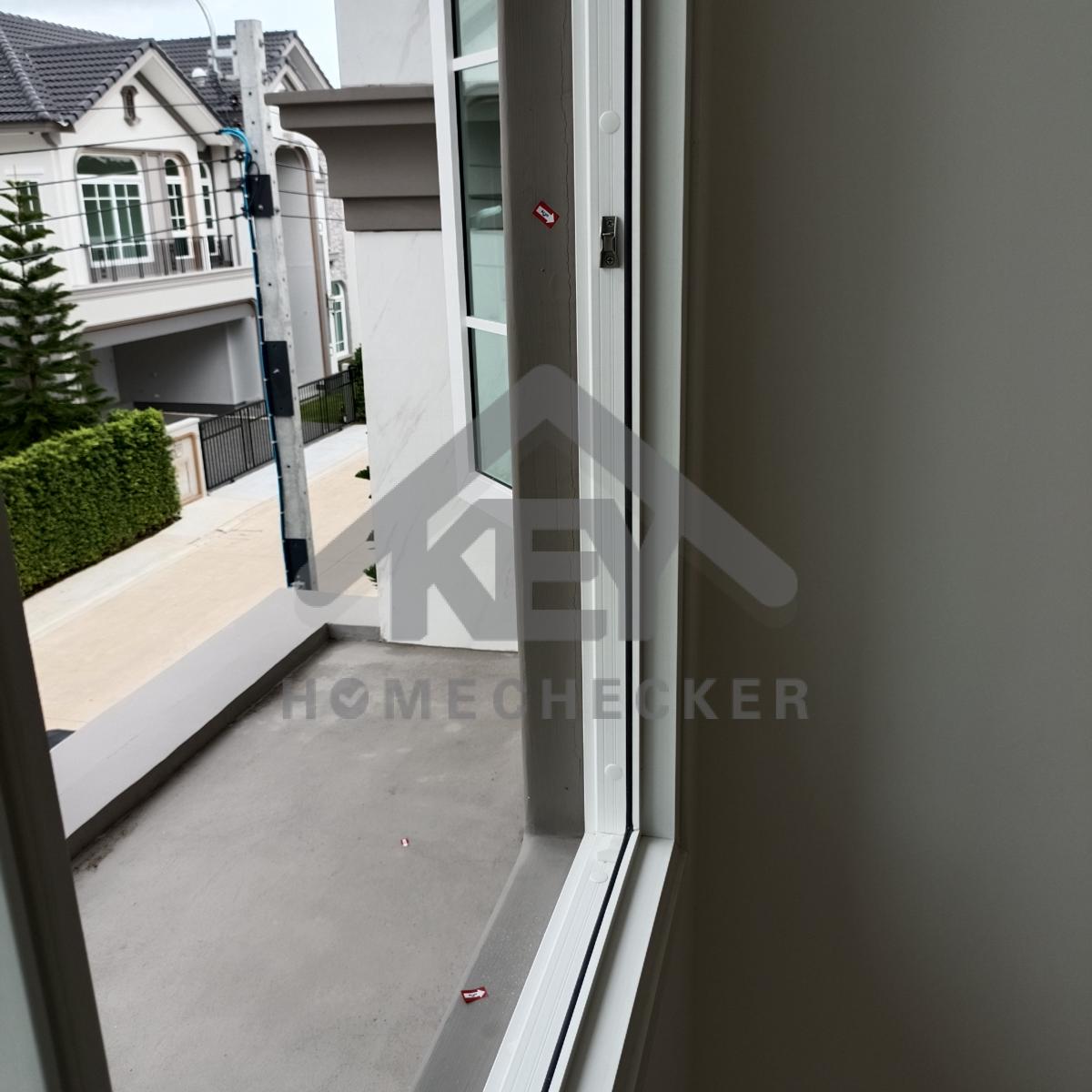 งานชั้นลอย