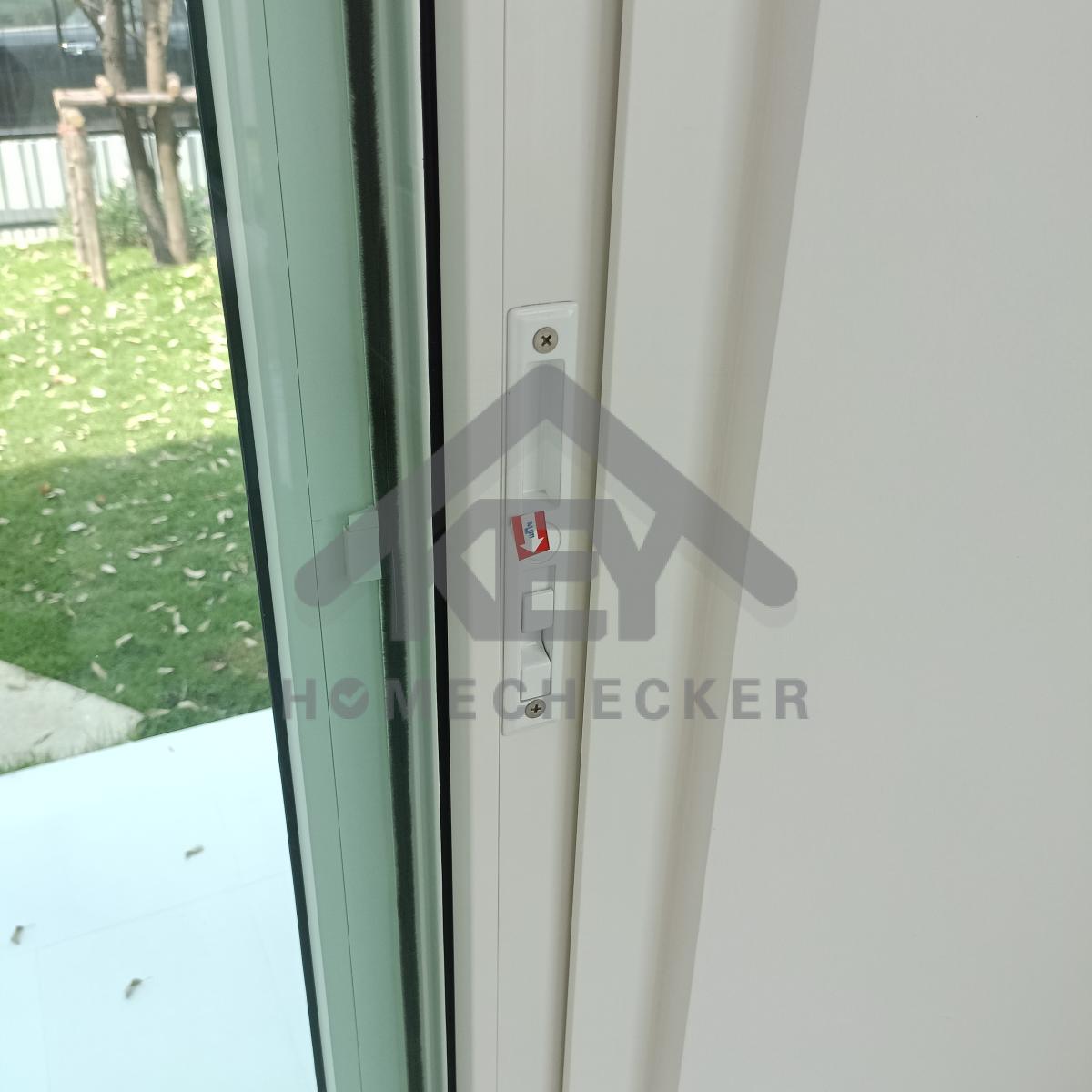 งานห้องโถง ห้องนั่งเล่น