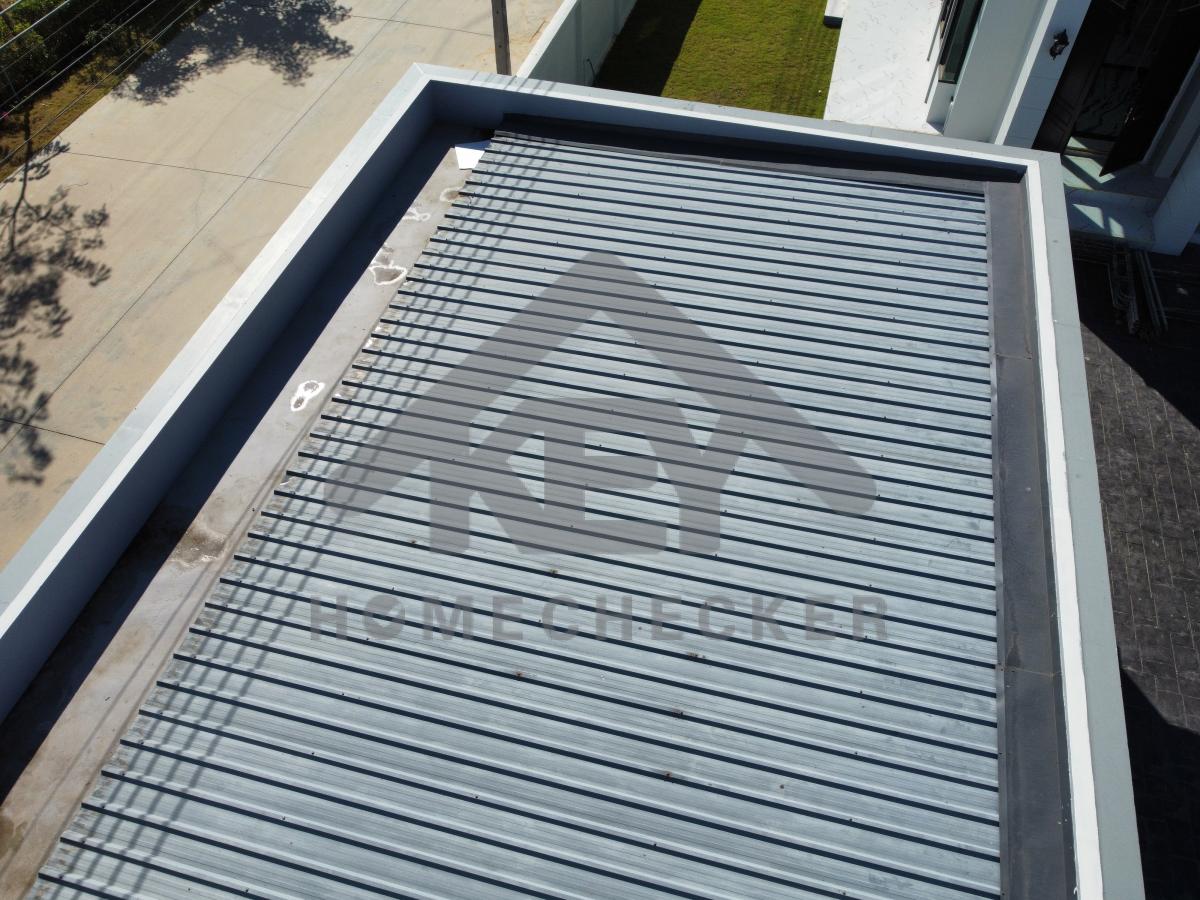 งานตรวจสอบหลังคา