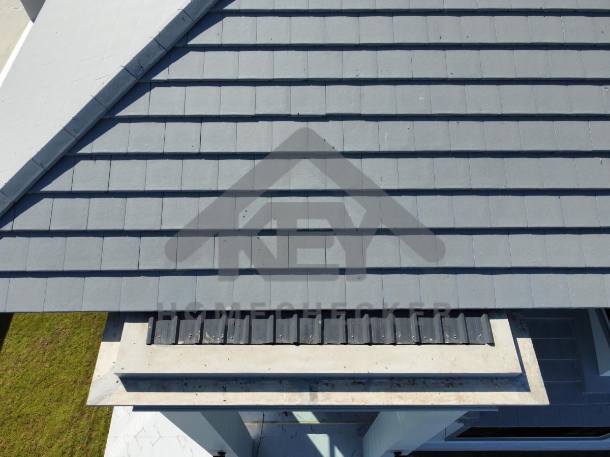 งานตรวจสอบหลังคา