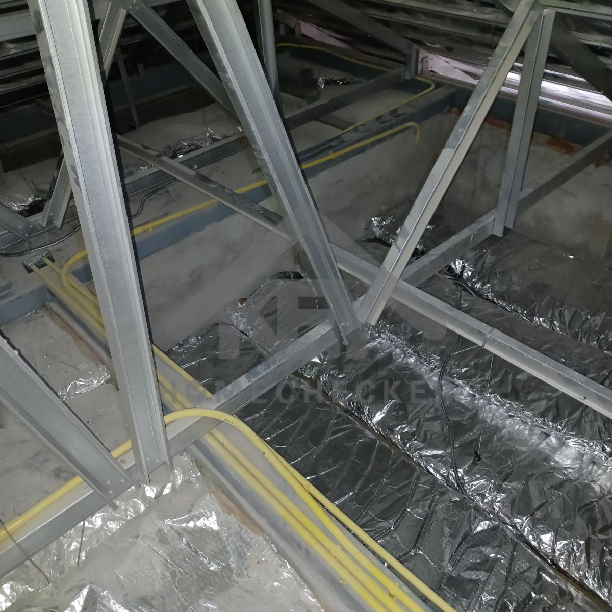 งานตรวจสอบหลังคา