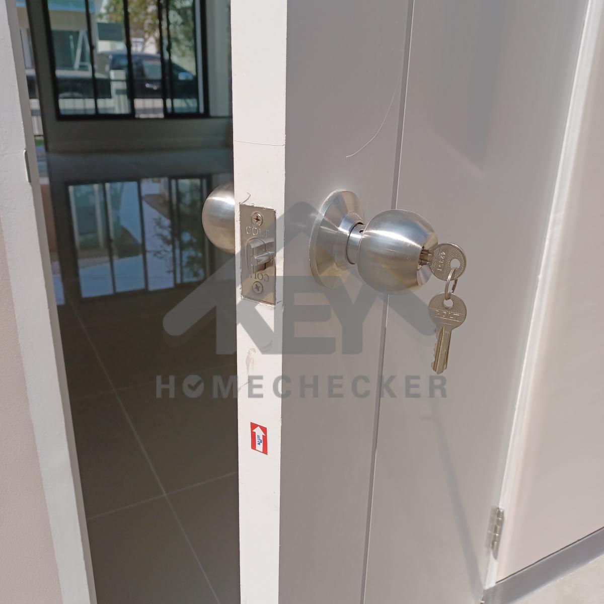 งานห้องโถง ห้องนั่งเล่น