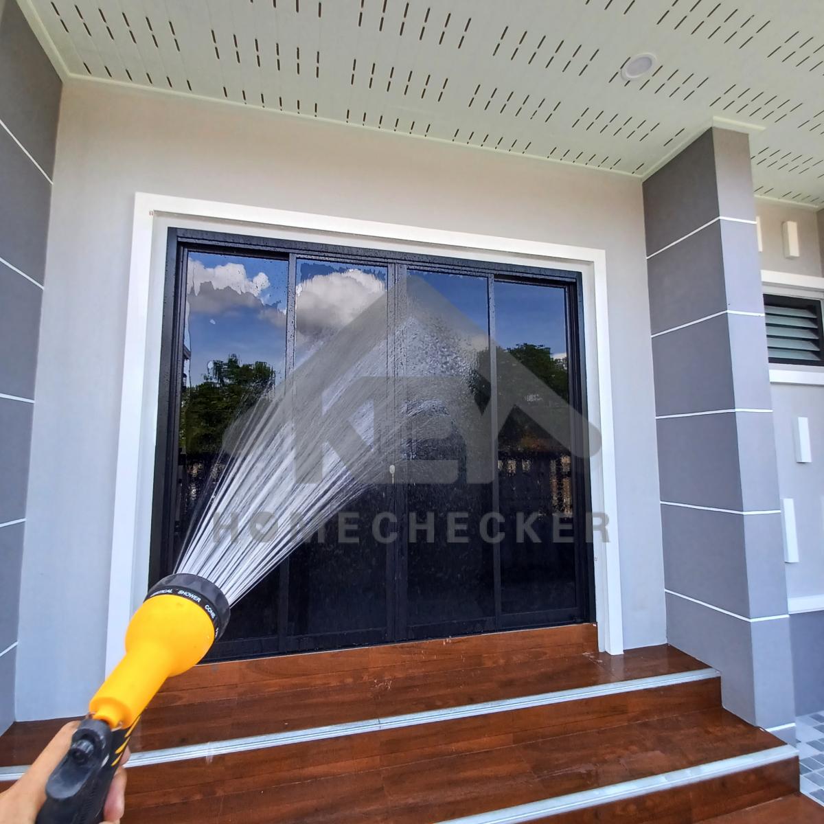 งานเทสน้ำ ประตูหน้าต่าง