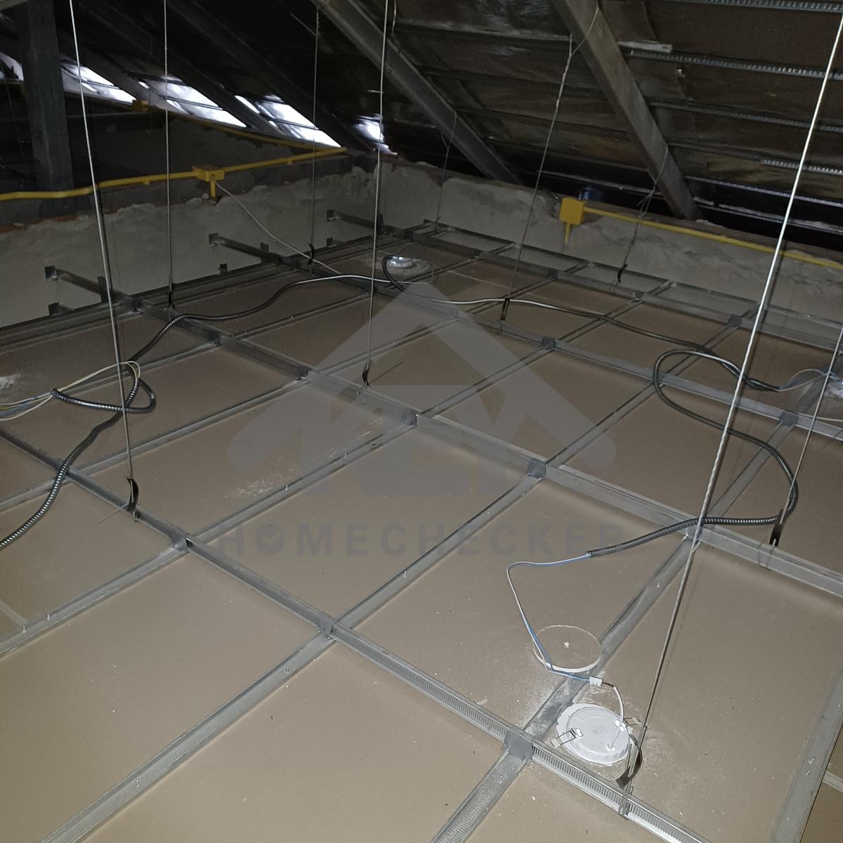 งานตรวจสอบหลังคา