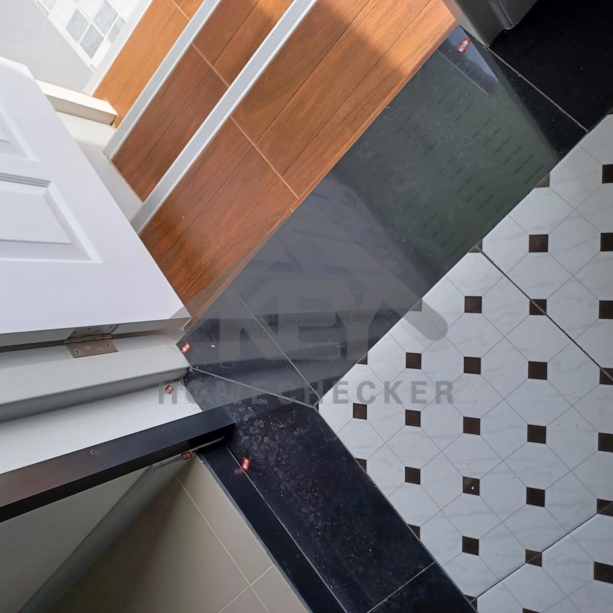 งานห้องครัวชั้น 1